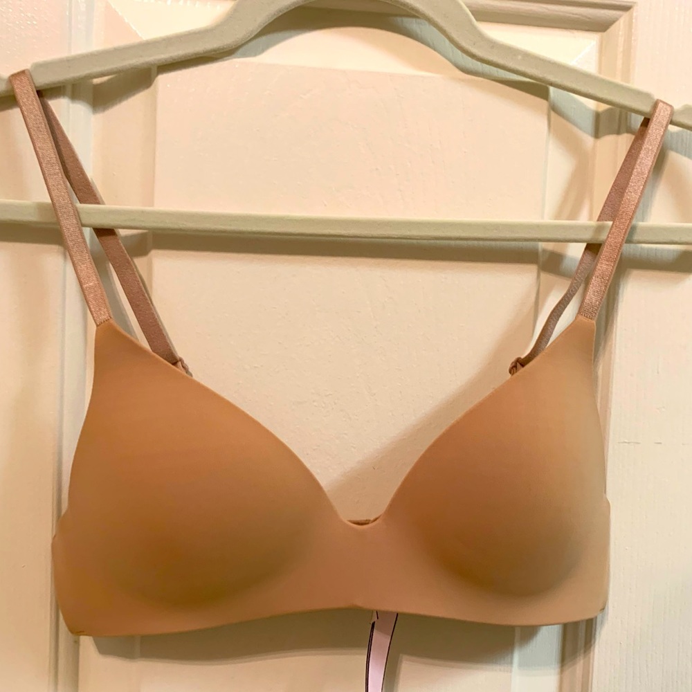 T shirt bra Victoria’s Secret